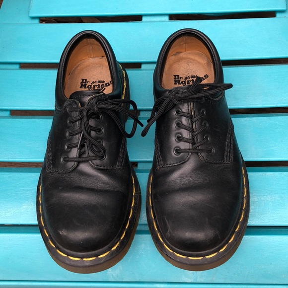 dr martin shoes uk